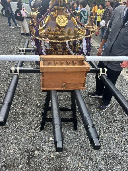 おみこし