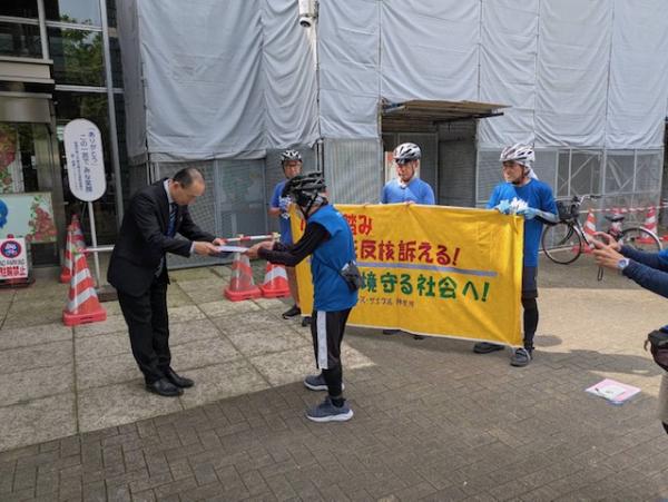 メッセージの贈呈
