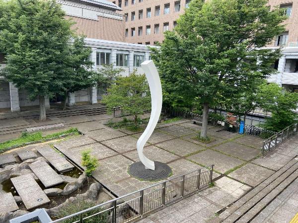 市役所中庭