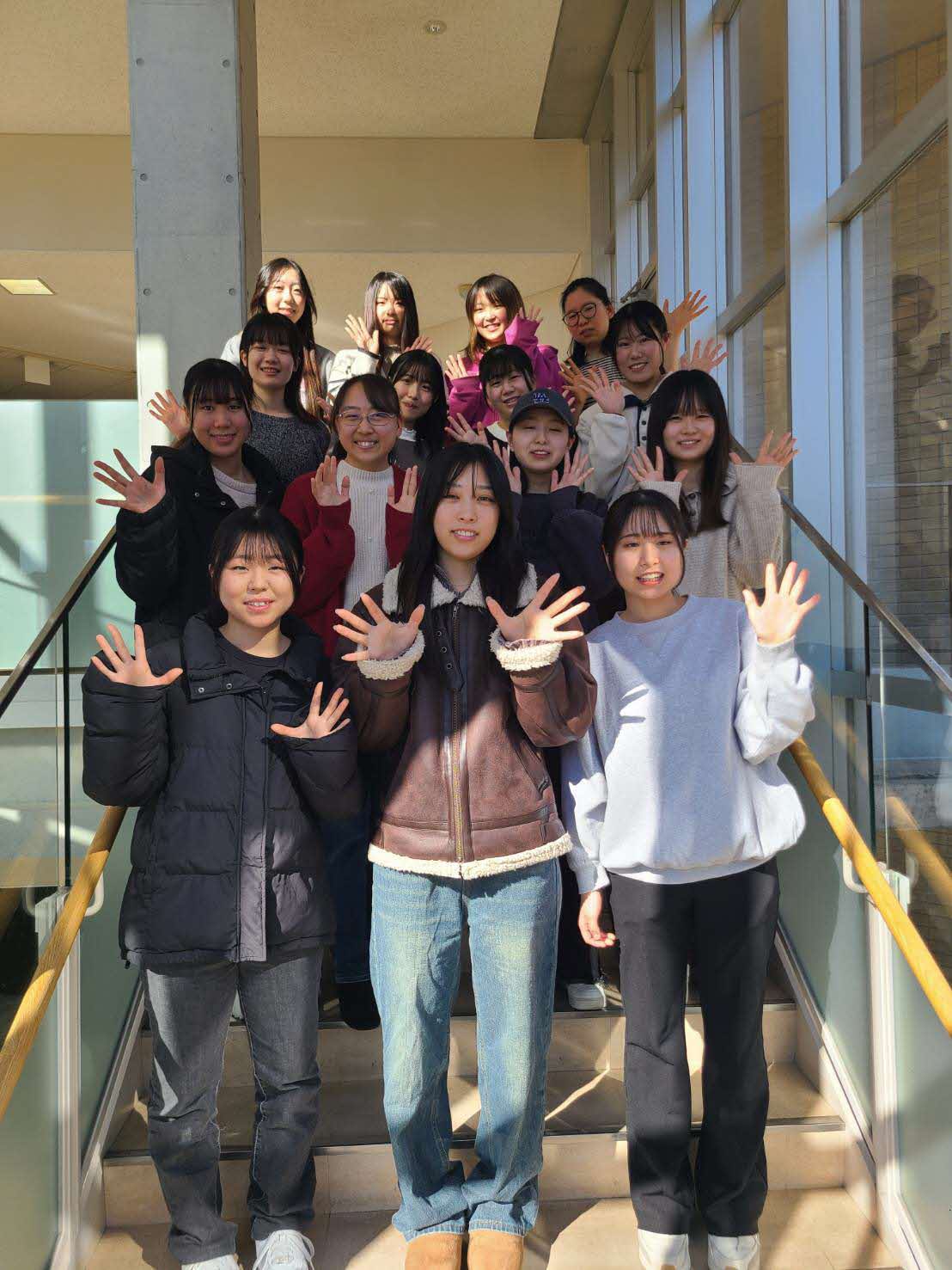 教室を担当する学生のみなさん