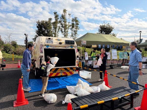 スタジアム外の様子