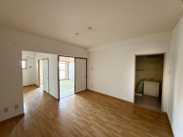 市営寺尾釜田住宅室内