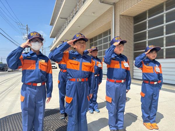 クラブ員が規律訓練を実施しているところ