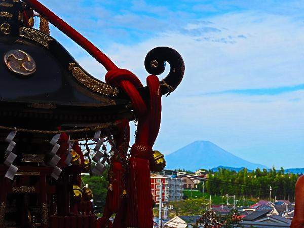 熊野神社から見える富士山の写真
