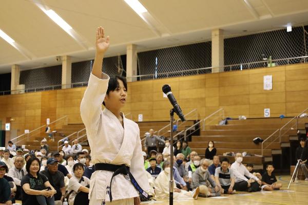 柳澤豊選手による選手宣誓