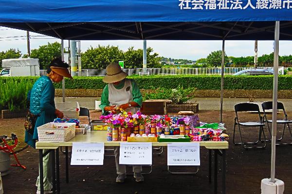 祭りの様子