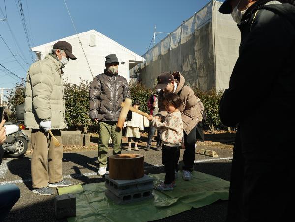 餅つき大会の様子
