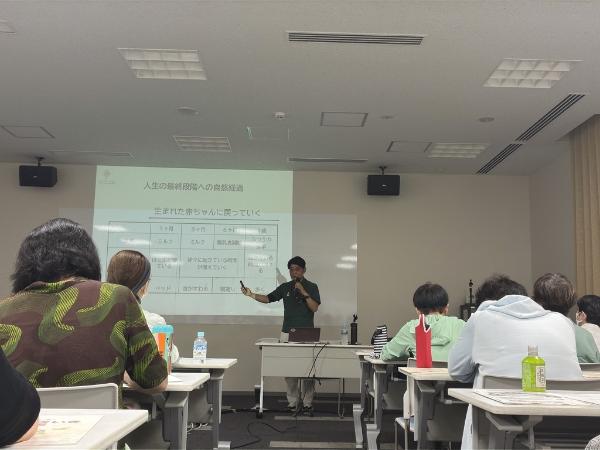 講演会の様子（講師 小澤竹俊さん）