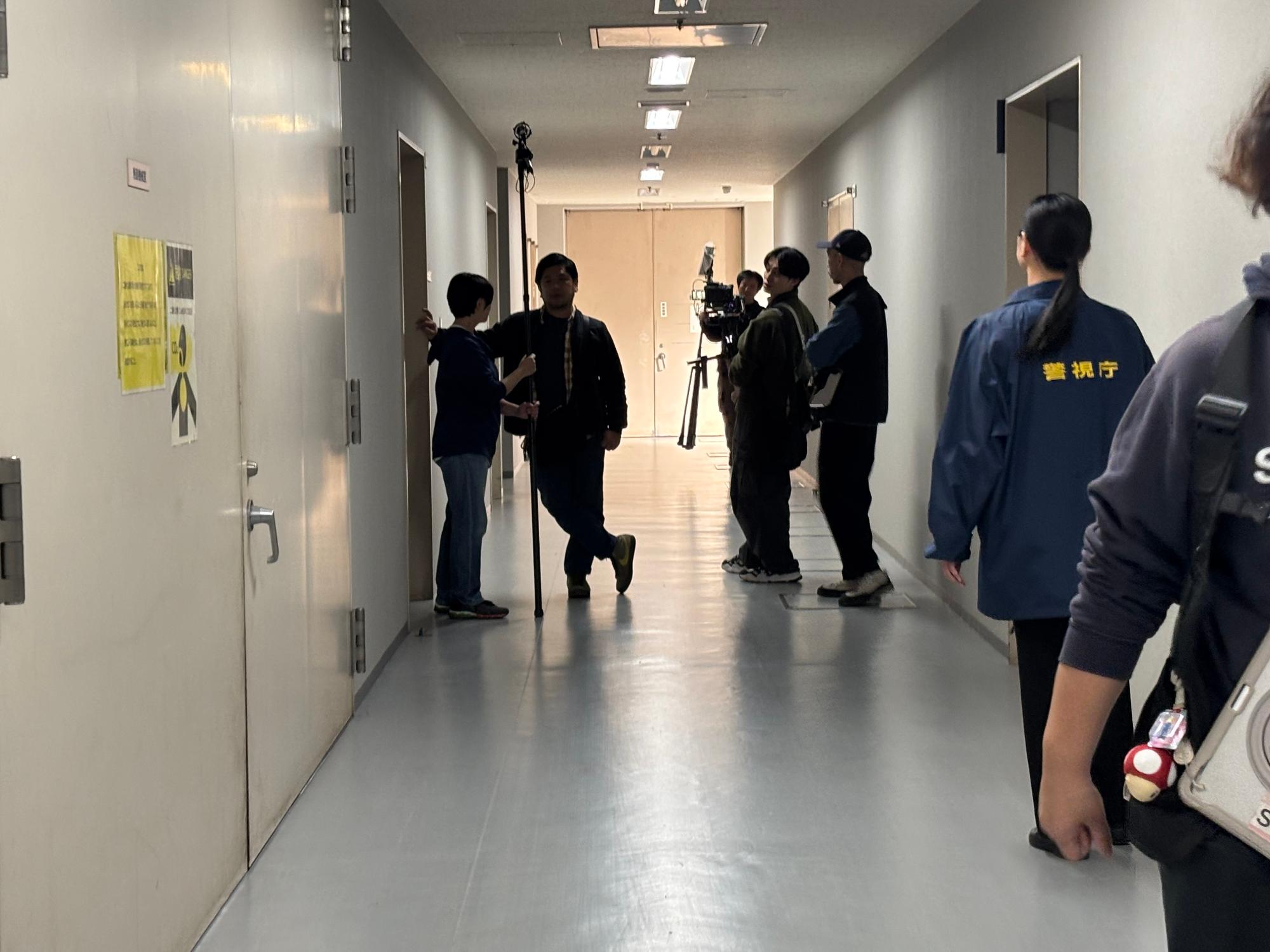 綾瀬市役所での撮影風景