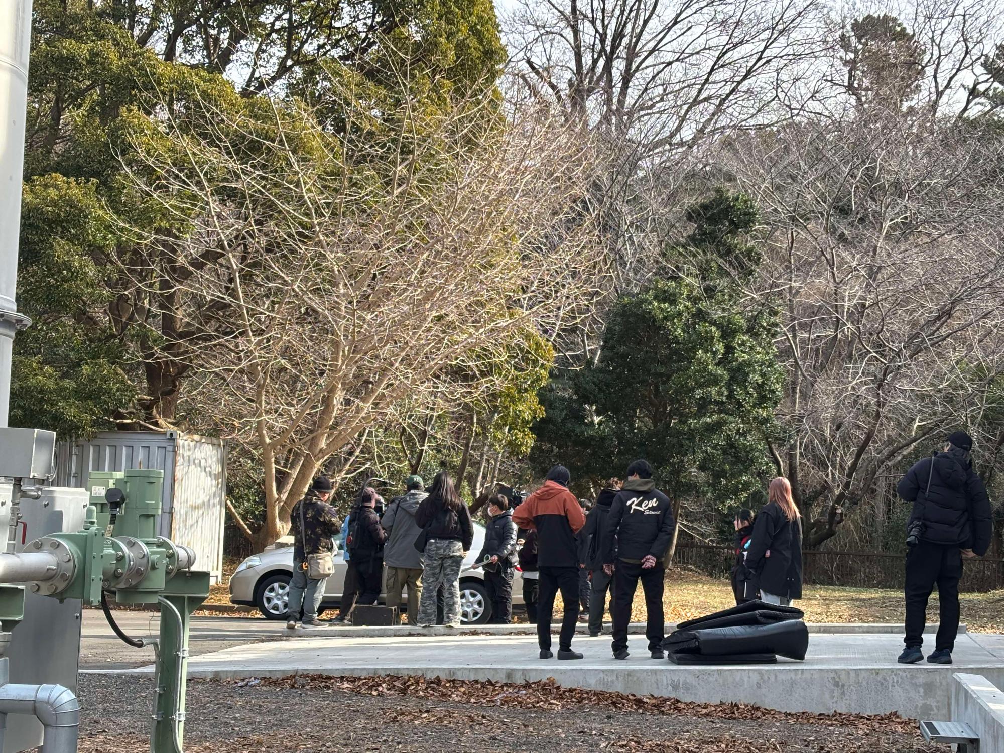 浄水管理センターでの撮影風景（出演者を含む）