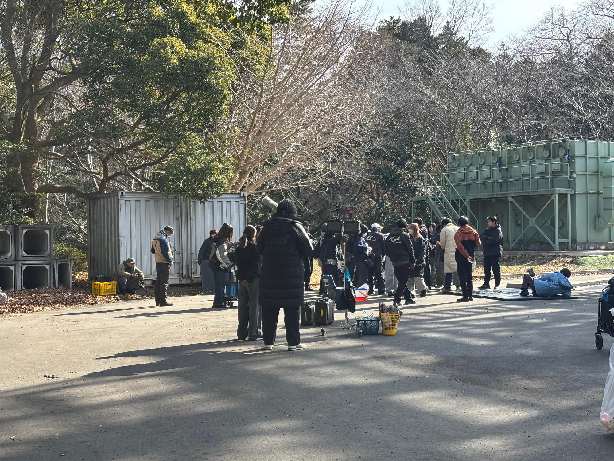 浄水管理センターでの撮影風景（出演者を含む）