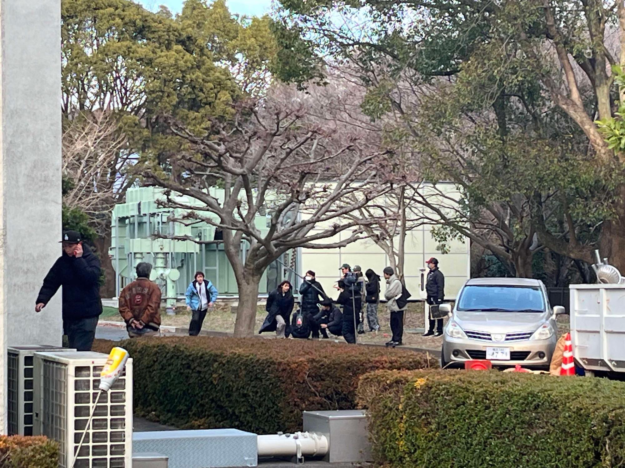 浄水管理センターでの撮影風景（出演者を含む）