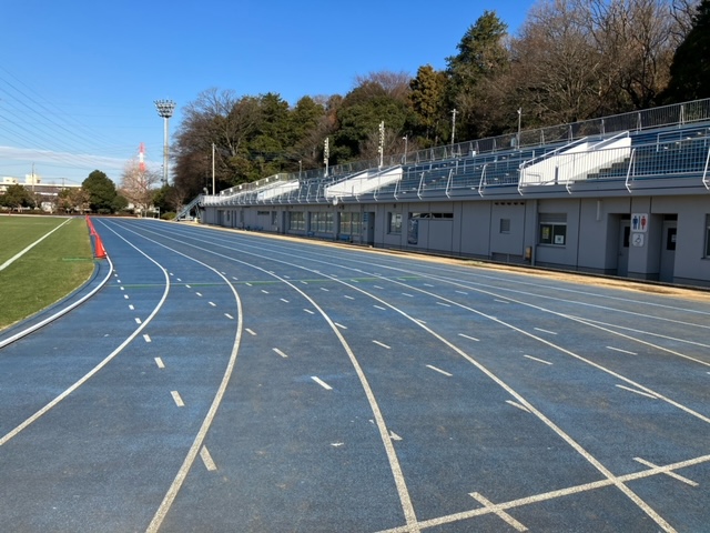 陸上競技場