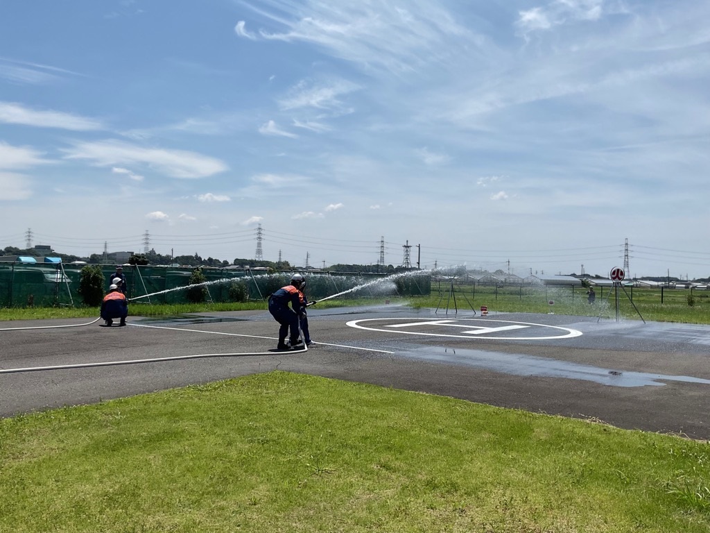 放水体験を後ろから撮影