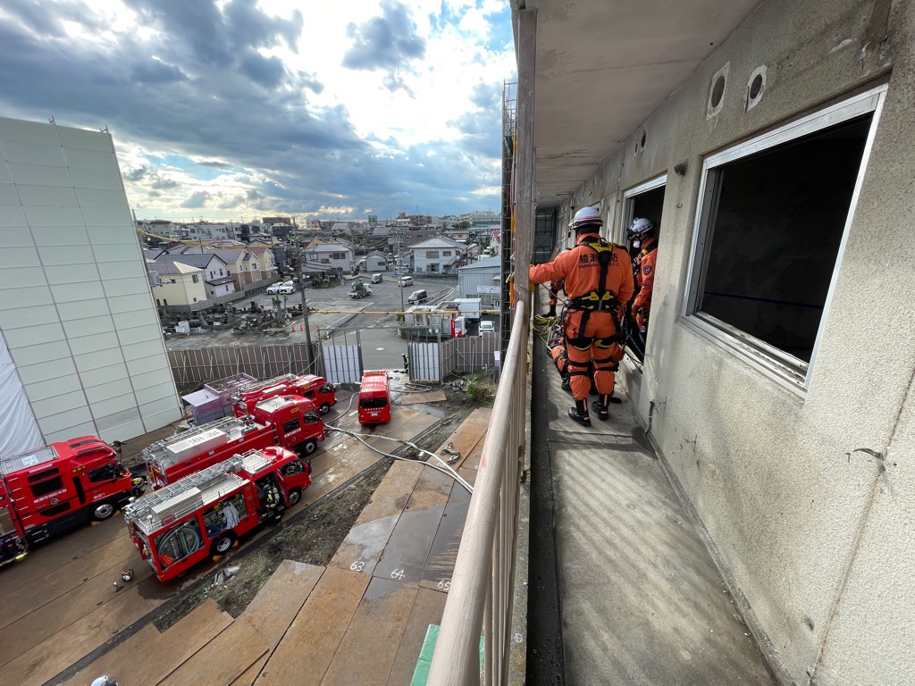 高所からの救出訓練